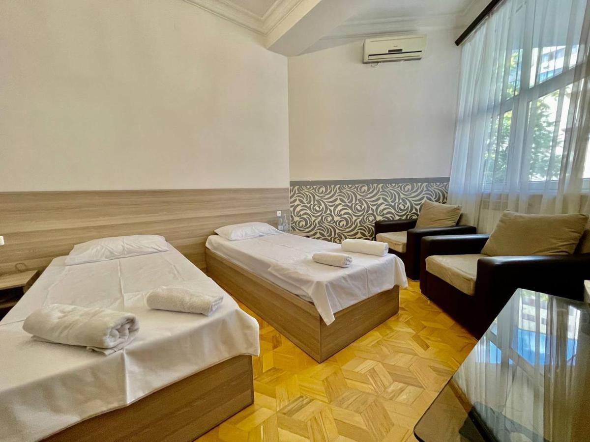 Olive Hotel Erywań Zewnętrze zdjęcie